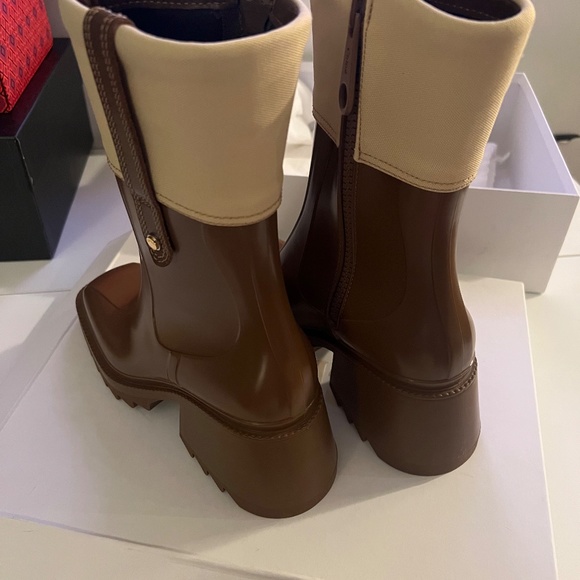 Chloe Betty Rubber Boots - Picture 6 of 8